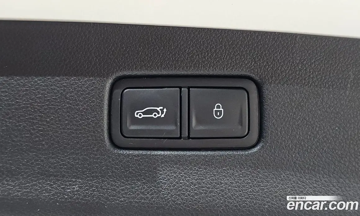 Genesis GV70 2022 2.5 автомат (гидро), фото 32 Genesis GV70 2022 2.5 автомат (гидро), фото 32