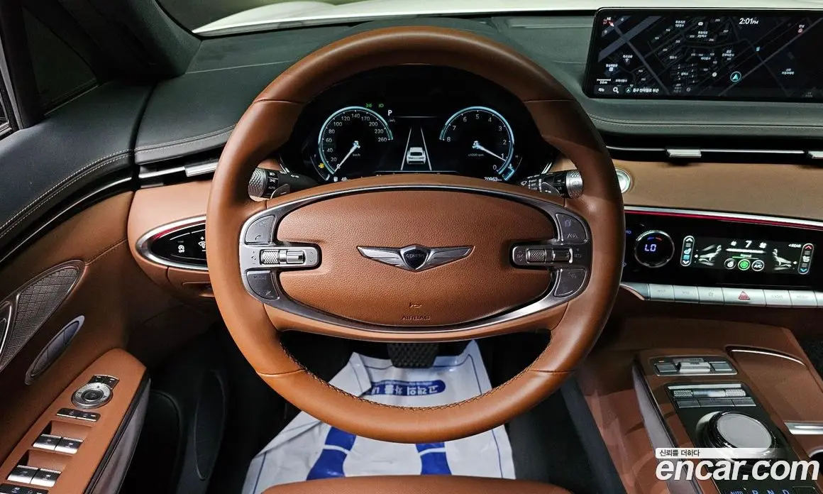 Genesis GV70 2022 2.5 автомат (гидро), фото 19 Genesis GV70 2022 2.5 автомат (гидро), фото 19