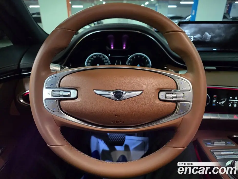 Genesis GV70 2022 2.5 автомат (гидро), фото 5 Genesis GV70 2022 2.5 автомат (гидро), фото 5