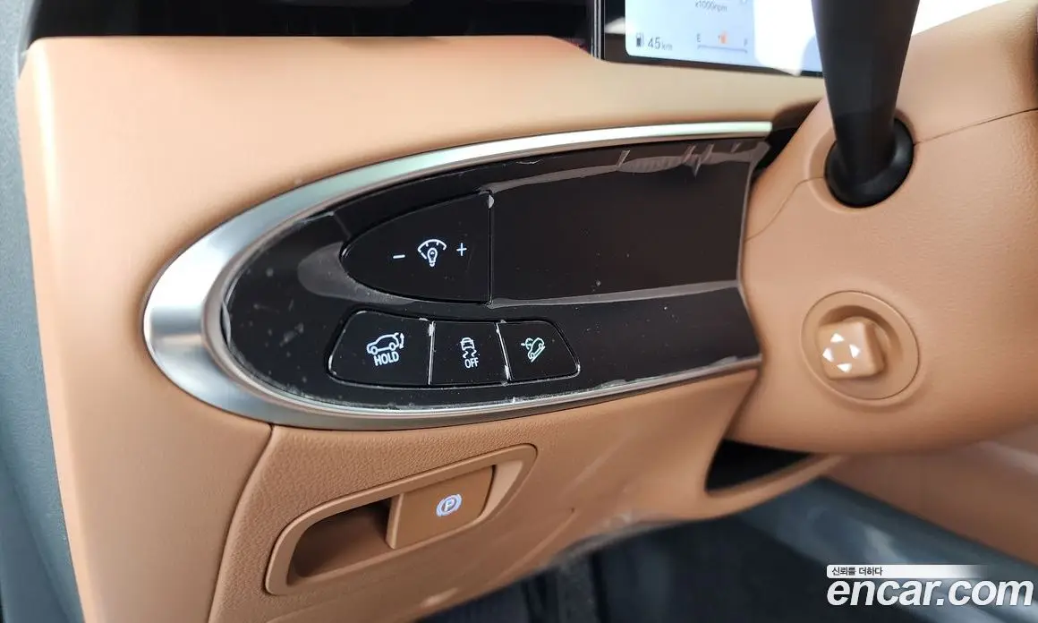 Genesis GV70 2024 2.5 автомат (гидро), фото 22 Genesis GV70 2024 2.5 автомат (гидро), фото 22