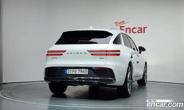 Genesis GV70 2024 2.5 автомат (гидро), миниатюра 4 Genesis GV70 2024 2.5 автомат (гидро), миниатюра 4