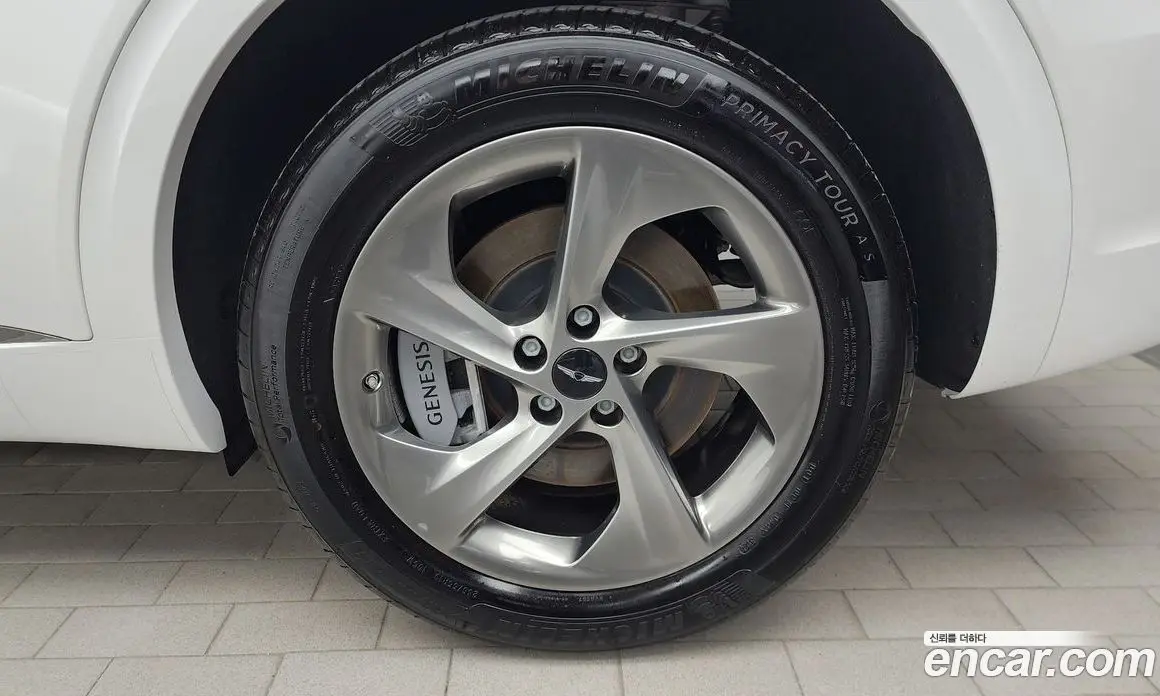 Genesis GV70 2024 2.5 автомат (гидро), фото 7 Genesis GV70 2024 2.5 автомат (гидро), фото 7