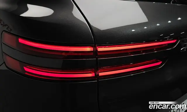 Genesis GV70 2026 2.5 автомат (гидро), миниатюра 8 Genesis GV70 2026 2.5 автомат (гидро), миниатюра 8