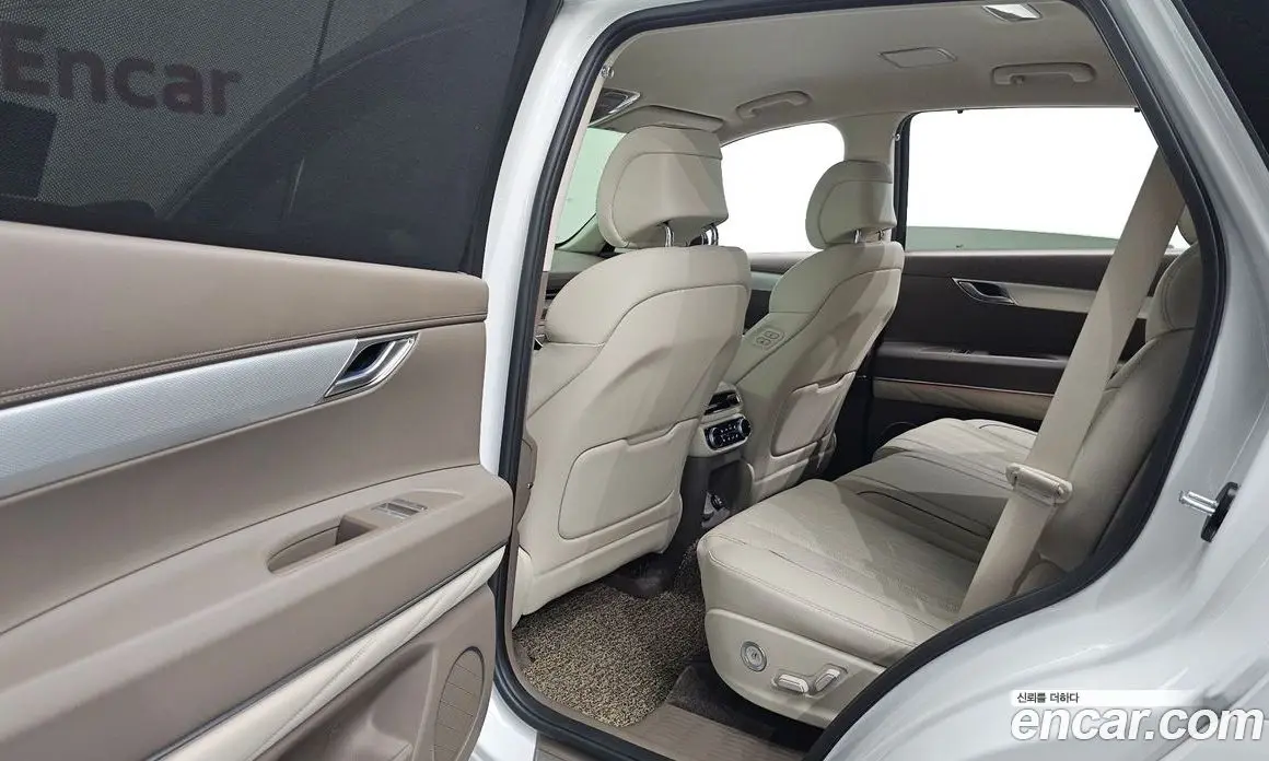 Genesis GV80 2022 2.5 автомат (гидро), фото 18 Genesis GV80 2022 2.5 автомат (гидро), фото 18