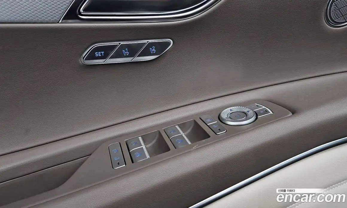 Genesis GV80 2022 2.5 автомат (гидро), фото 27 Genesis GV80 2022 2.5 автомат (гидро), фото 27