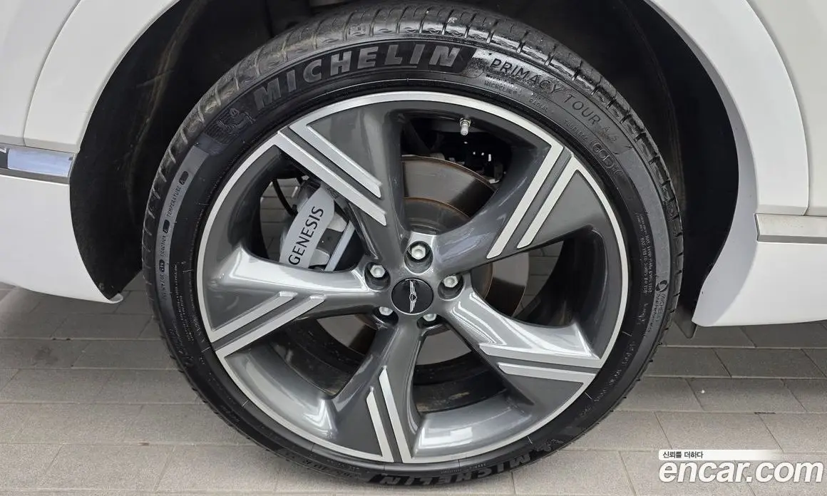 Genesis GV80 2024 2.5 автомат (гидро), фото 5 Genesis GV80 2024 2.5 автомат (гидро), фото 5