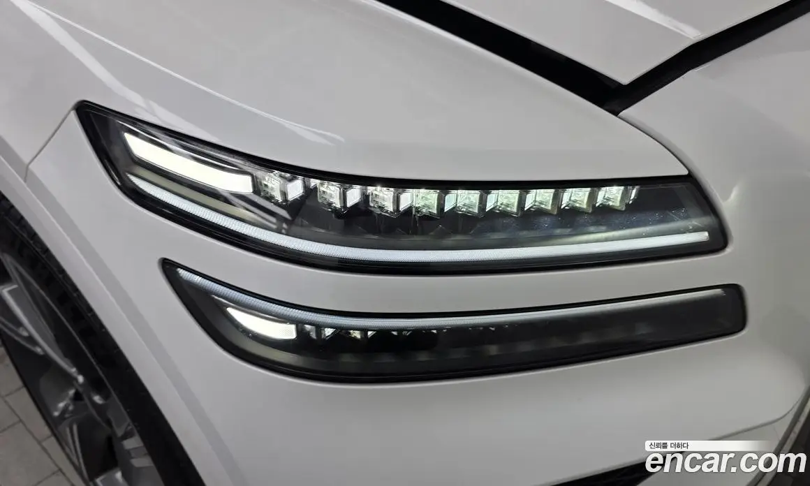Genesis GV80 2024 2.5 автомат (гидро), фото 8 Genesis GV80 2024 2.5 автомат (гидро), фото 8