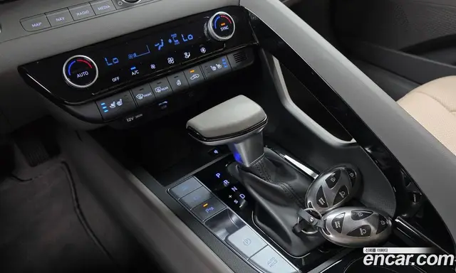Hyundai Avante 2023 1.6 автомат (гидро), миниатюра 12