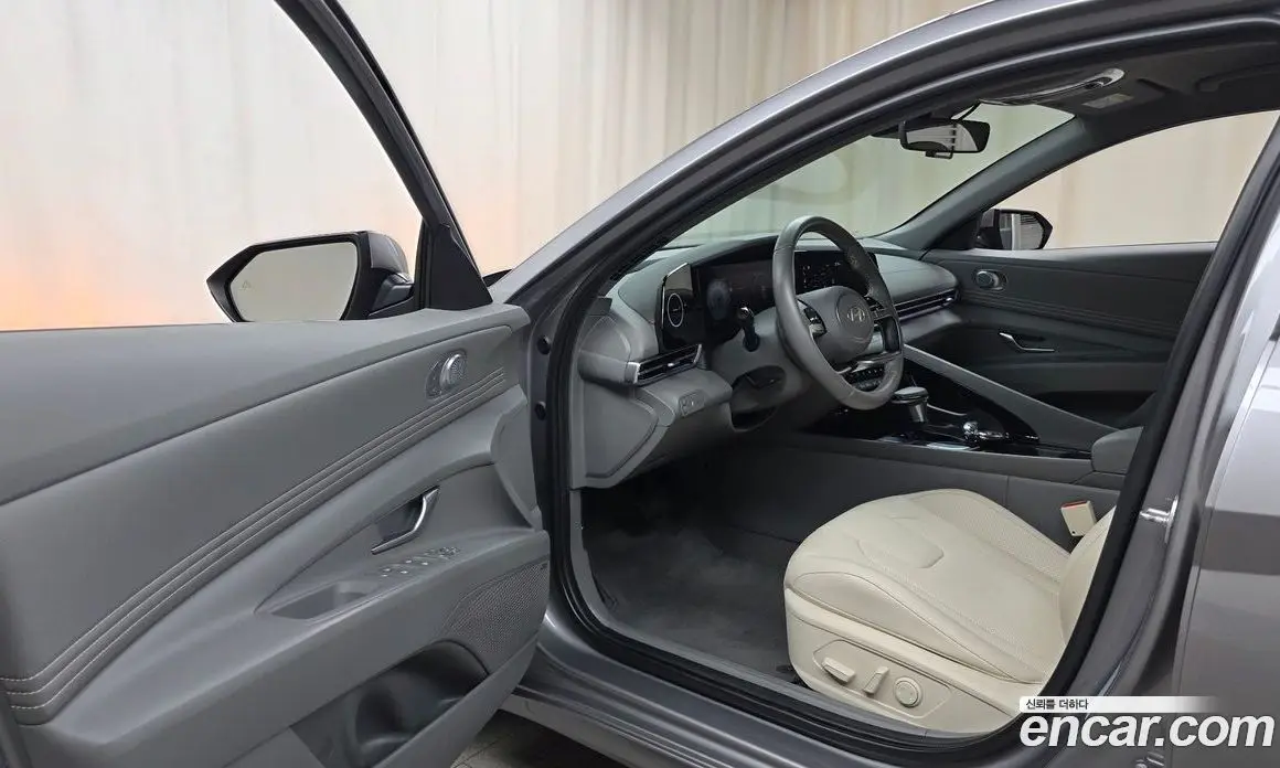 Hyundai Avante 2023 1.6 автомат (гидро), фото 13 Hyundai Avante 2023 1.6 автомат (гидро), фото 13