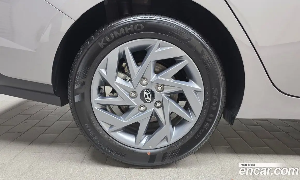 Hyundai Avante 2023 1.6 автомат (гидро), фото 5 Hyundai Avante 2023 1.6 автомат (гидро), фото 5