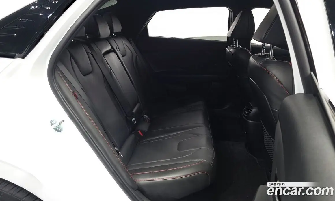 Hyundai Avante 2025 1.6 автомат (гидро), фото 11 Hyundai Avante 2025 1.6 автомат (гидро), фото 11