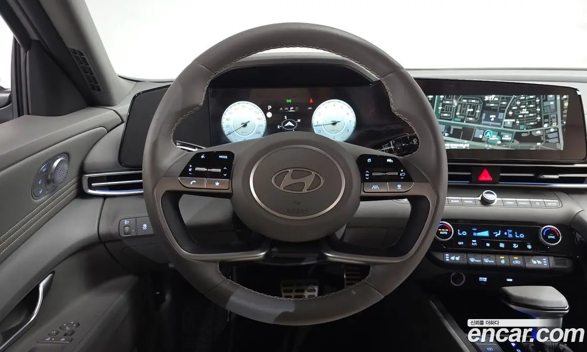 Hyundai Avante 2026 1.6 автомат (гидро), фото 17