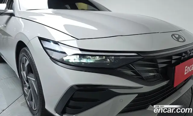 Hyundai Avante 2026 1.6 автомат (гидро), миниатюра 7