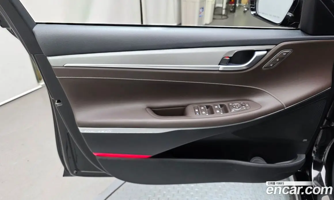 Hyundai Grandeur 2018 3.0 автомат (гидро), фото 14 Hyundai Grandeur 2018 3.0 автомат (гидро), фото 14