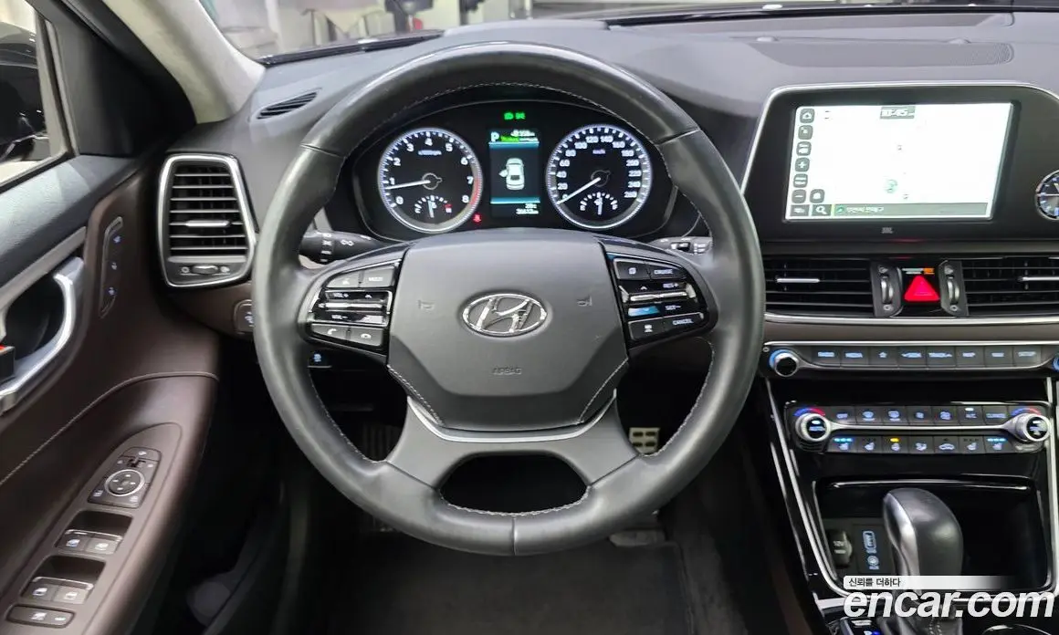 Hyundai Grandeur 2018 3.0 автомат (гидро), фото 19 Hyundai Grandeur 2018 3.0 автомат (гидро), фото 19