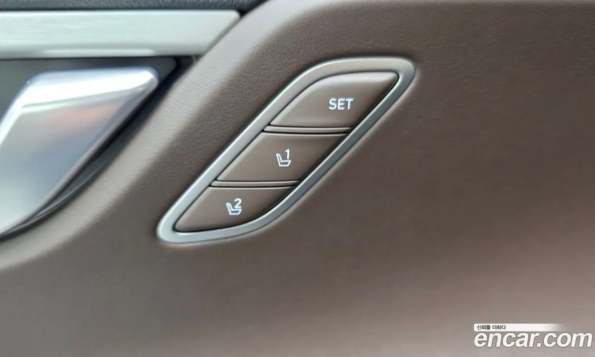 Hyundai Grandeur 2018 3.0 автомат (гидро), фото 23 Hyundai Grandeur 2018 3.0 автомат (гидро), фото 23