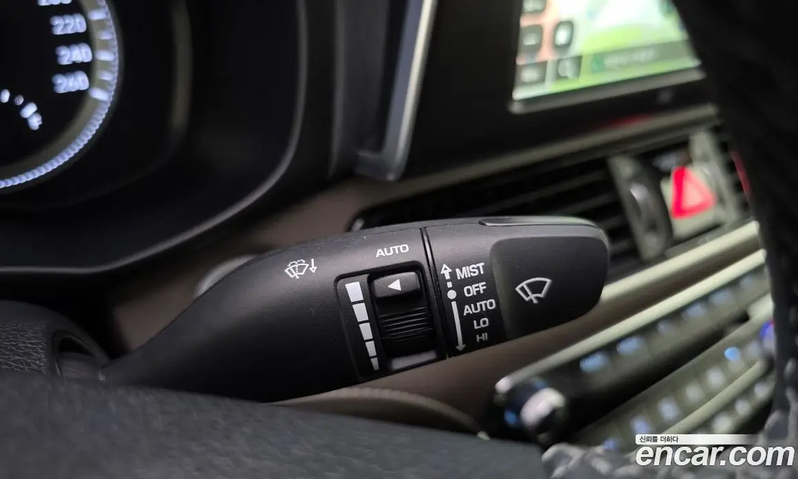 Hyundai Grandeur 2018 3.0 автомат (гидро), фото 28 Hyundai Grandeur 2018 3.0 автомат (гидро), фото 28