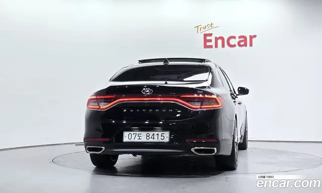 Hyundai Grandeur 2018 3.0 автомат (гидро), миниатюра 4 Hyundai Grandeur 2018 3.0 автомат (гидро), миниатюра 4
