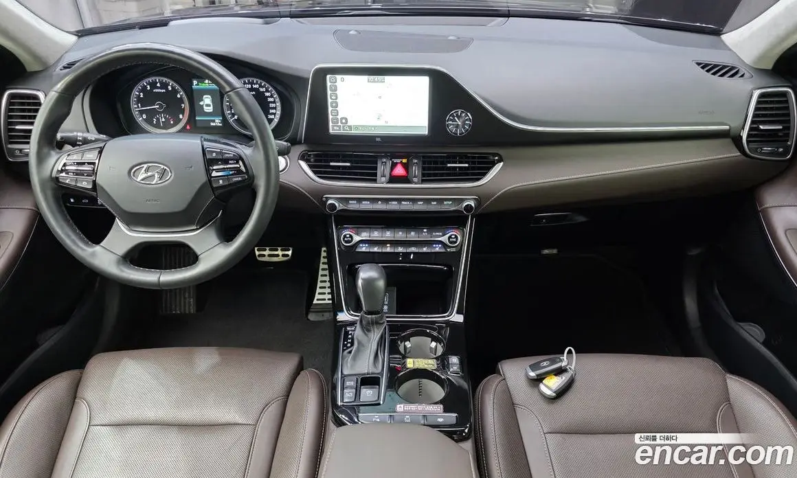 Hyundai Grandeur 2018 3.0 автомат (гидро), фото 10 Hyundai Grandeur 2018 3.0 автомат (гидро), фото 10