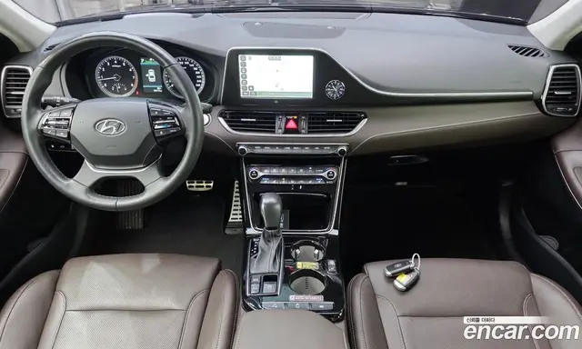 Hyundai Grandeur 2018 3.0 автомат (гидро), миниатюра 10 Hyundai Grandeur 2018 3.0 автомат (гидро), миниатюра 10