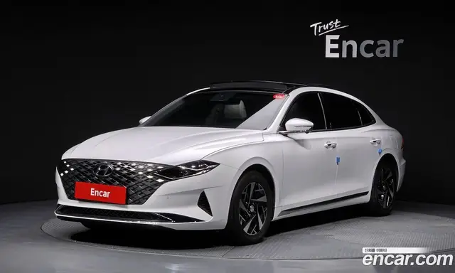 Hyundai Grandeur 2021 2.4 автомат (гидро), миниатюра 1 Hyundai Grandeur 2021 2.4 автомат (гидро), миниатюра 1