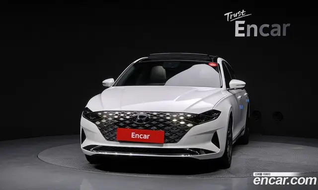 Hyundai Grandeur 2021 2.4 автомат (гидро), миниатюра 3 Hyundai Grandeur 2021 2.4 автомат (гидро), миниатюра 3