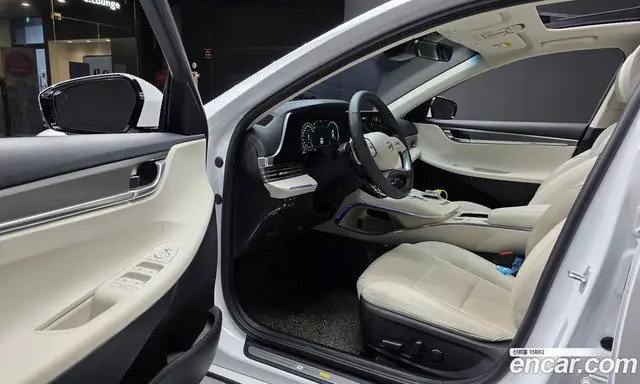 Hyundai Grandeur 2021 2.4 автомат (гидро), миниатюра 10 Hyundai Grandeur 2021 2.4 автомат (гидро), миниатюра 10