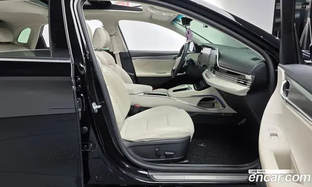 Hyundai Grandeur 2022 2.5 автомат (гидро), миниатюра 11 Hyundai Grandeur 2022 2.5 автомат (гидро), миниатюра 11