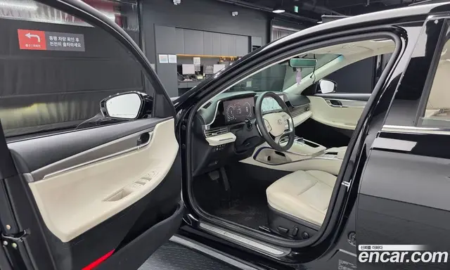 Hyundai Grandeur 2022 2.5 автомат (гидро), миниатюра 10 Hyundai Grandeur 2022 2.5 автомат (гидро), миниатюра 10