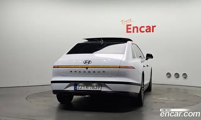 Hyundai Grandeur 2024 1.6 автомат (гидро), миниатюра 4 Hyundai Grandeur 2024 1.6 автомат (гидро), миниатюра 4