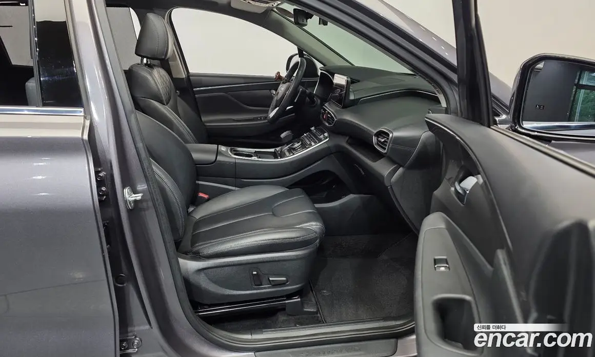 Hyundai Santa Fe 2021 2.5 автомат (гидро), фото 17 Hyundai Santa Fe 2021 2.5 автомат (гидро), фото 17