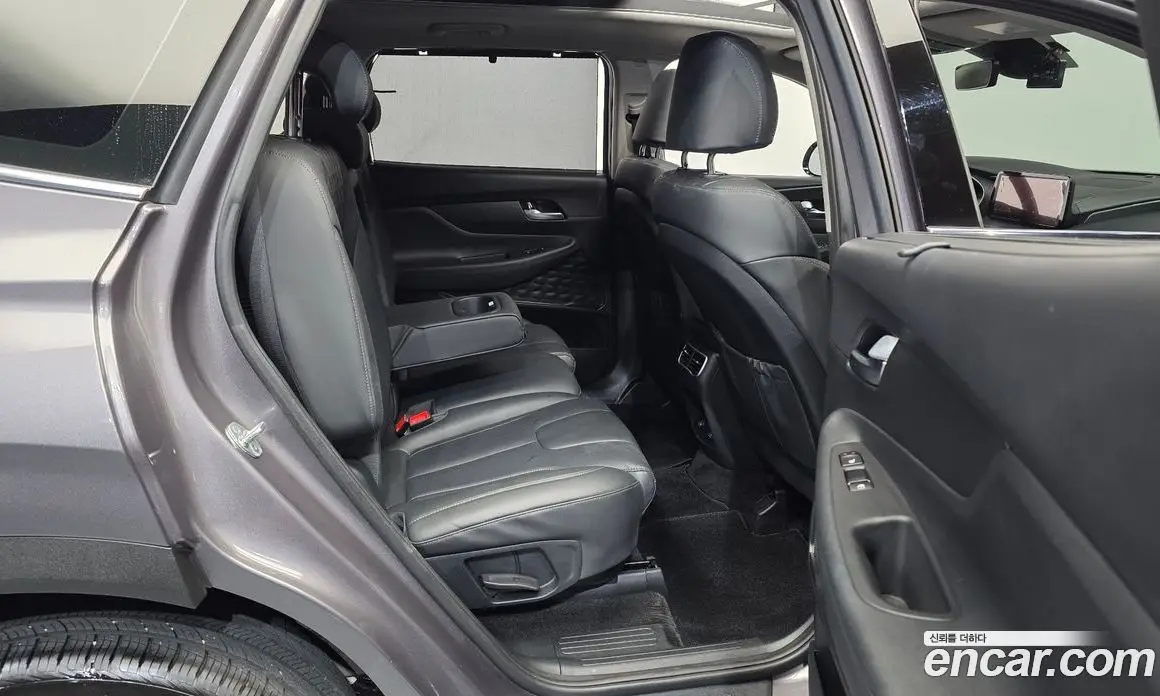 Hyundai Santa Fe 2021 2.5 автомат (гидро), фото 18 Hyundai Santa Fe 2021 2.5 автомат (гидро), фото 18