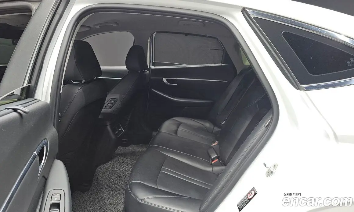 Hyundai Sonata 2019 2.0 автомат (гидро), фото 16 Hyundai Sonata 2019 2.0 автомат (гидро), фото 16