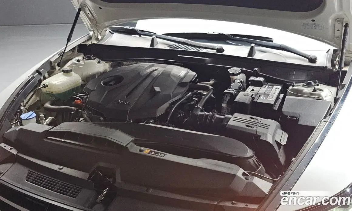 Hyundai Sonata 2019 2.0 автомат (гидро), фото 5 Hyundai Sonata 2019 2.0 автомат (гидро), фото 5