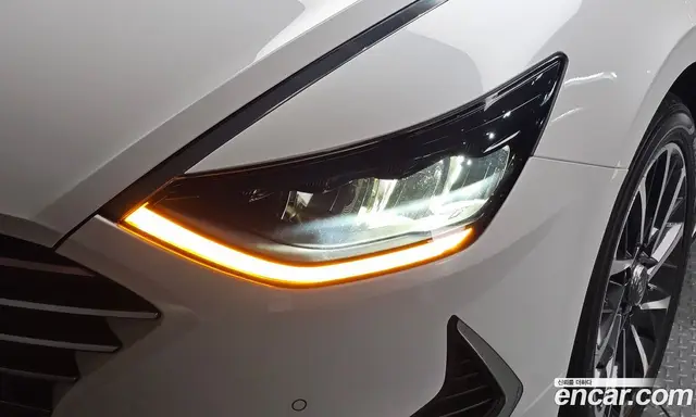 Hyundai Sonata 2019 2.0 автомат (гидро), миниатюра 7 Hyundai Sonata 2019 2.0 автомат (гидро), миниатюра 7
