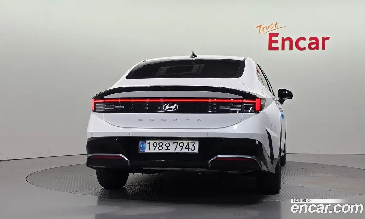 Hyundai Sonata 2024 2.0 автомат (гидро), фото 4 Hyundai Sonata 2024 2.0 автомат (гидро), фото 4