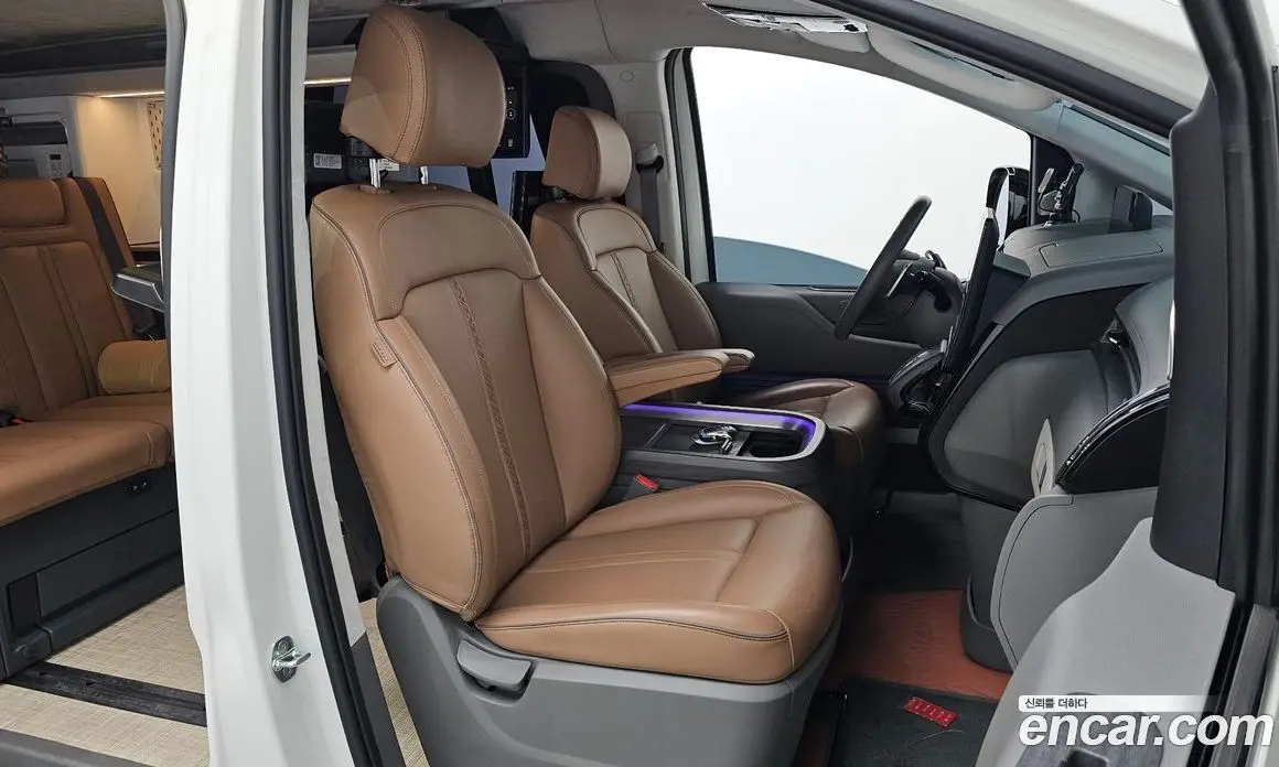 Hyundai Staria 2023 2.2 автомат (гидро), фото 15 Hyundai Staria 2023 2.2 автомат (гидро), фото 15