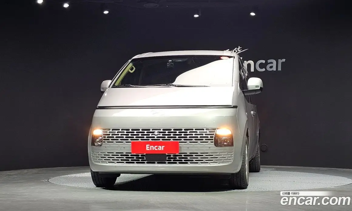Hyundai Staria 2025 2.2 автомат (гидро), фото 3 Hyundai Staria 2025 2.2 автомат (гидро), фото 3