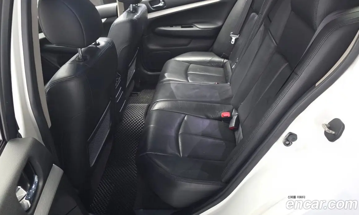 Infiniti G 2009 3.7 автомат (гидро), фото 12 Infiniti G 2009 3.7 автомат (гидро), фото 12
