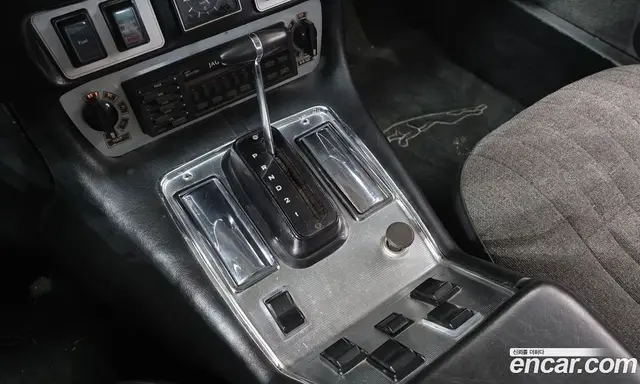 Jaguar XJ-6 2004 4.0 автомат (гидро), миниатюра 9 Jaguar XJ-6 2004 4.0 автомат (гидро), миниатюра 9