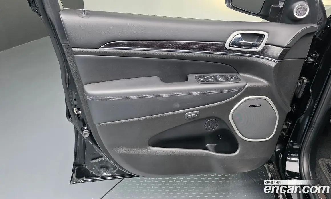 Jeep Cherokee 2019 3.6 автомат (гидро), фото 14 Jeep Cherokee 2019 3.6 автомат (гидро), фото 14