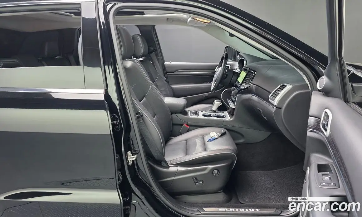 Jeep Cherokee 2019 3.6 автомат (гидро), фото 16 Jeep Cherokee 2019 3.6 автомат (гидро), фото 16