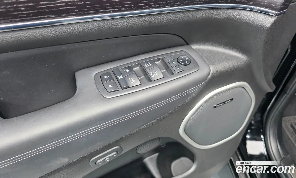 Jeep Cherokee 2019 3.6 автомат (гидро), фото 29 Jeep Cherokee 2019 3.6 автомат (гидро), фото 29
