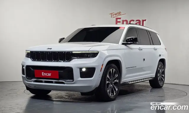 Jeep Cherokee 2022 3.6 автомат (гидро), миниатюра 1 Jeep Cherokee 2022 3.6 автомат (гидро), миниатюра 1