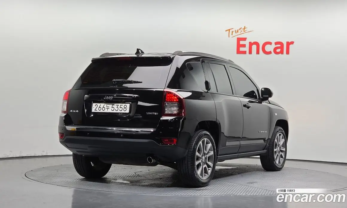 Jeep Compass 2015 2.4 автомат (гидро), фото 2 Jeep Compass 2015 2.4 автомат (гидро), фото 2