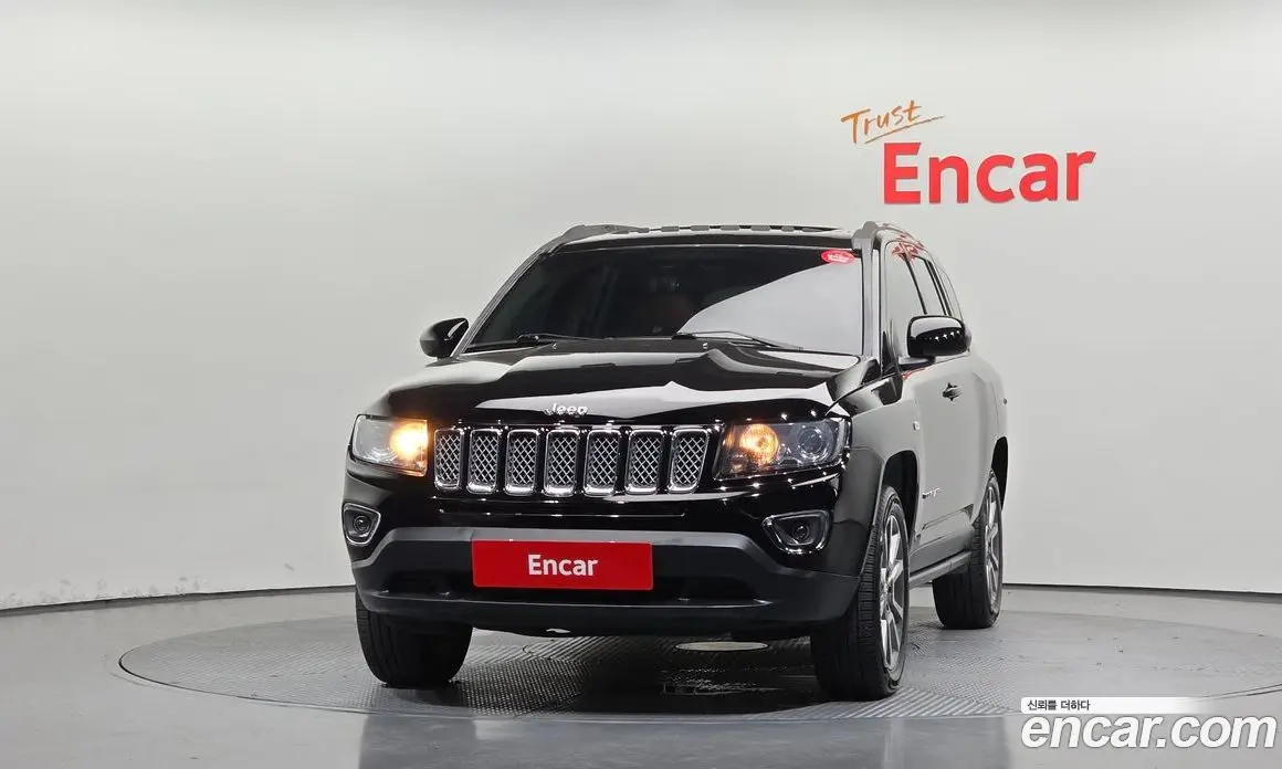 Jeep Compass 2015 2.4 автомат (гидро), фото 3 Jeep Compass 2015 2.4 автомат (гидро), фото 3