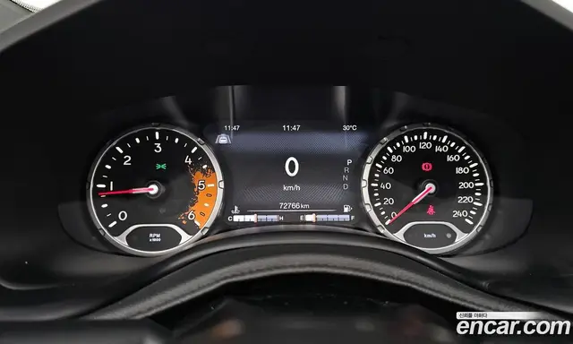 Jeep Renegade 2018 2.0 автомат (гидро), миниатюра 8
