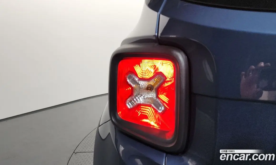 Jeep Renegade 2022 1.3 автомат (гидро), фото 9