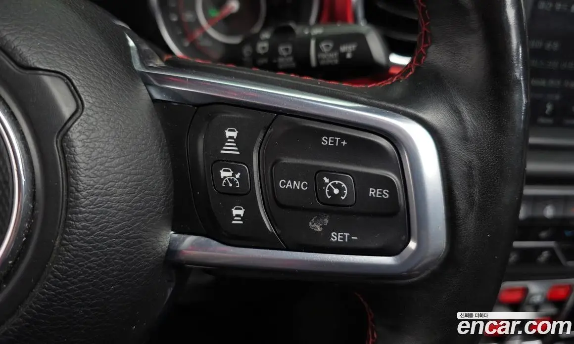 Jeep Wrangler 2019 2.0 автомат (гидро), фото 18 Jeep Wrangler 2019 2.0 автомат (гидро), фото 18