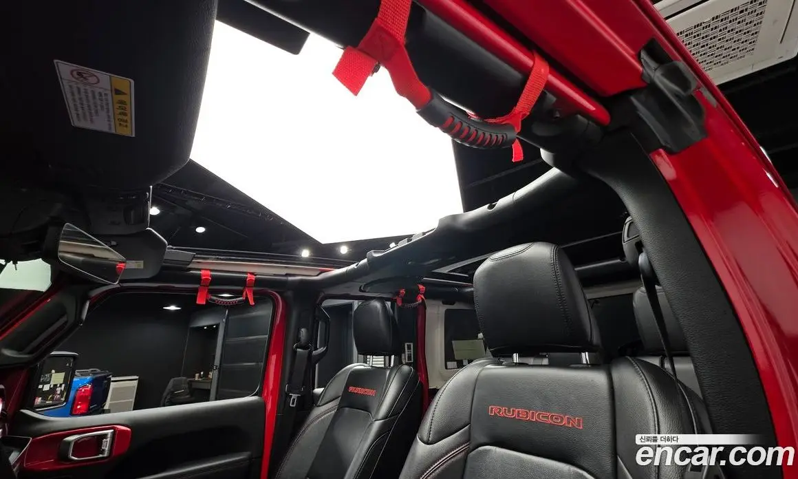 Jeep Wrangler 2019 2.0 автомат (гидро), фото 19 Jeep Wrangler 2019 2.0 автомат (гидро), фото 19